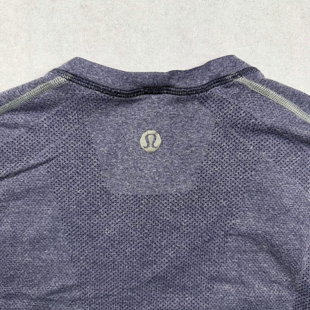 Lululemon Metal Vent Tech Short Sleeve Shirt Men’s Large Purple Heathered Tee - Picture 3 of 6